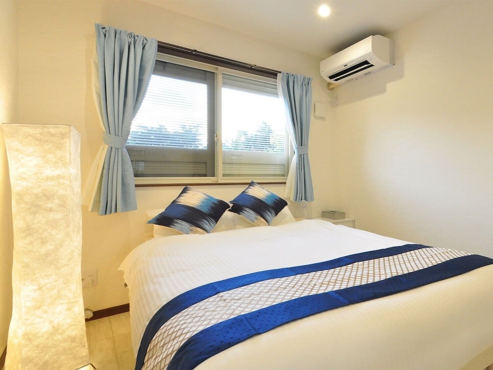 ダブルまたはツインルーム 客室9 | 石垣島サン・グリーンリゾートホテル