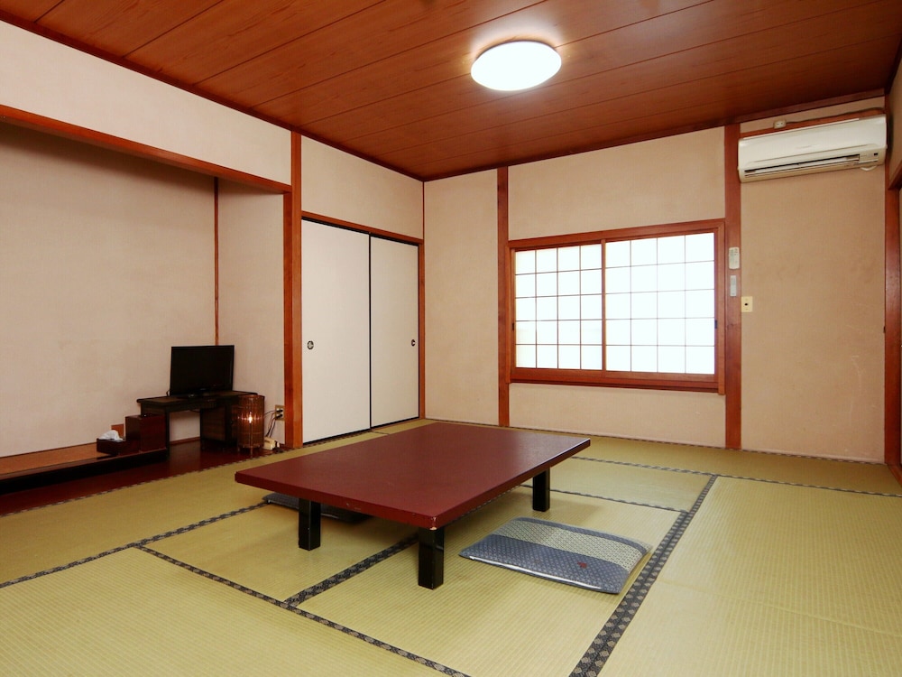 エコノミールーム | 恵那 藤太郎