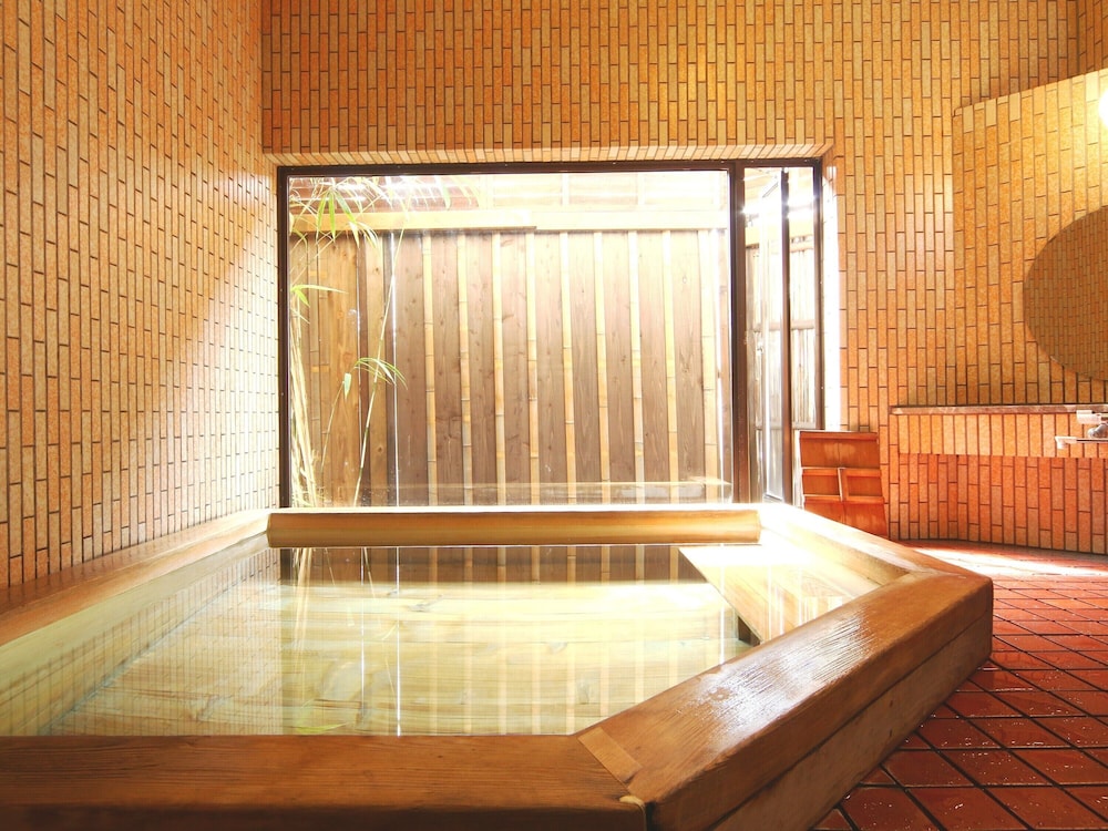 大浴場1 | 恵那 藤太郎