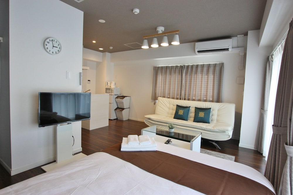 ダブルルーム 4F エレベーター無し 客室4 | フォレストイン天神南