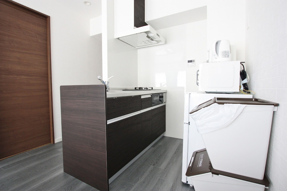 ツインルーム 2F/3F エレベーター無し 専用キッチン0 | フォレストイン天神南