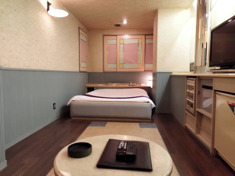 ベーシック ルーム 喫煙可 客室5 | HOTEL G7 - 大人限定
