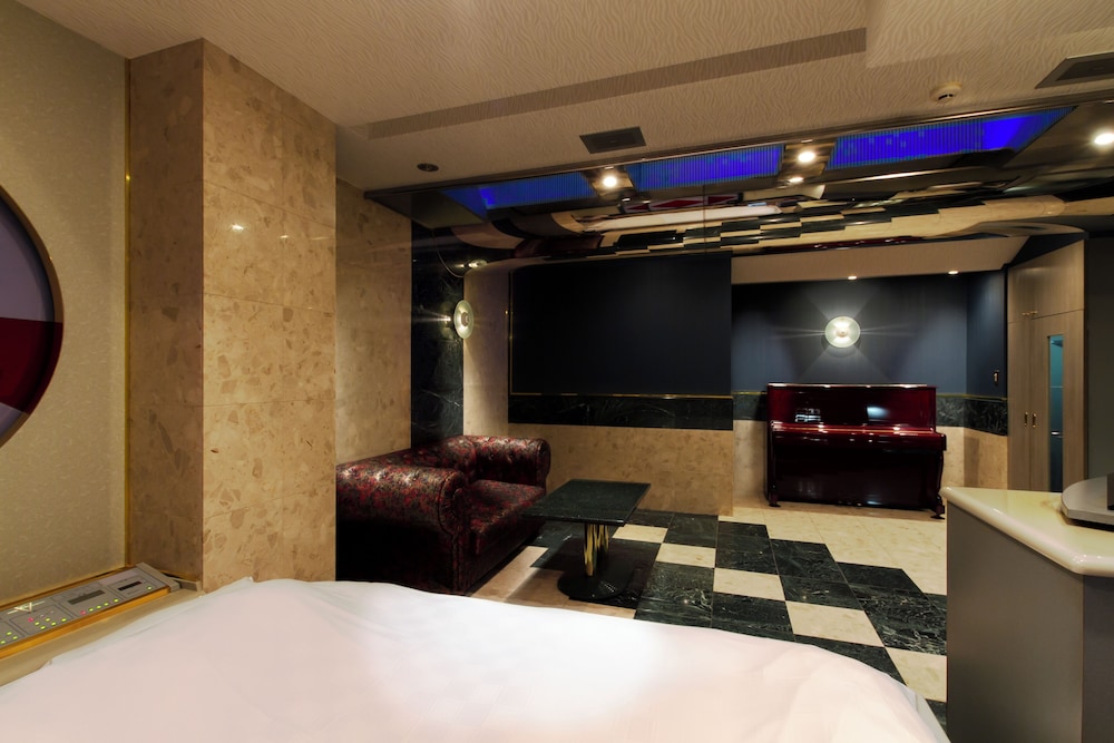 デラックス スイートルーム 禁煙 客室5 | HOTEL G7 - 大人限定