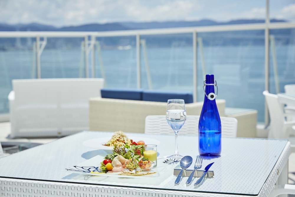 レストラン1 | Wakanoura Nature Resort EPICHARIS レストラン1 | Wakanoura Nature Resort EPICHARIS