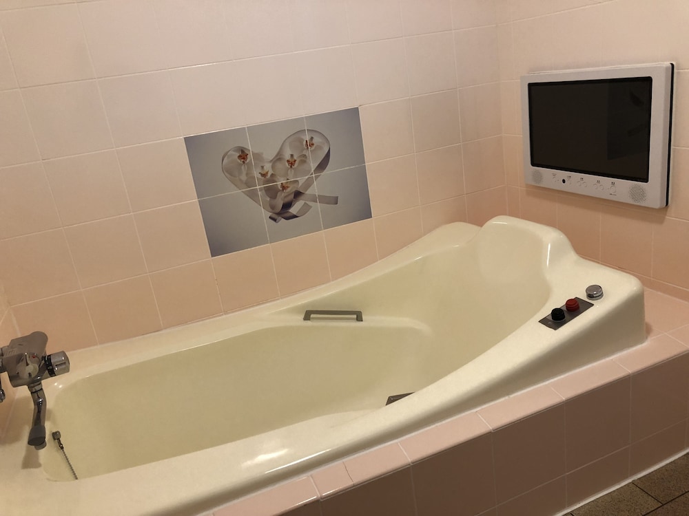 ベーシック ダブルルーム 喫煙可 (A) バスルーム0 | ホテル ギャラクシー