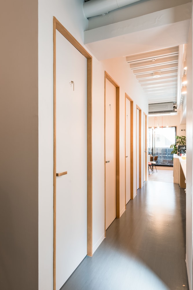 ダブルルーム 共用バスルーム バスルーム0 | Plat Hostel Keikyu Asakusa Station