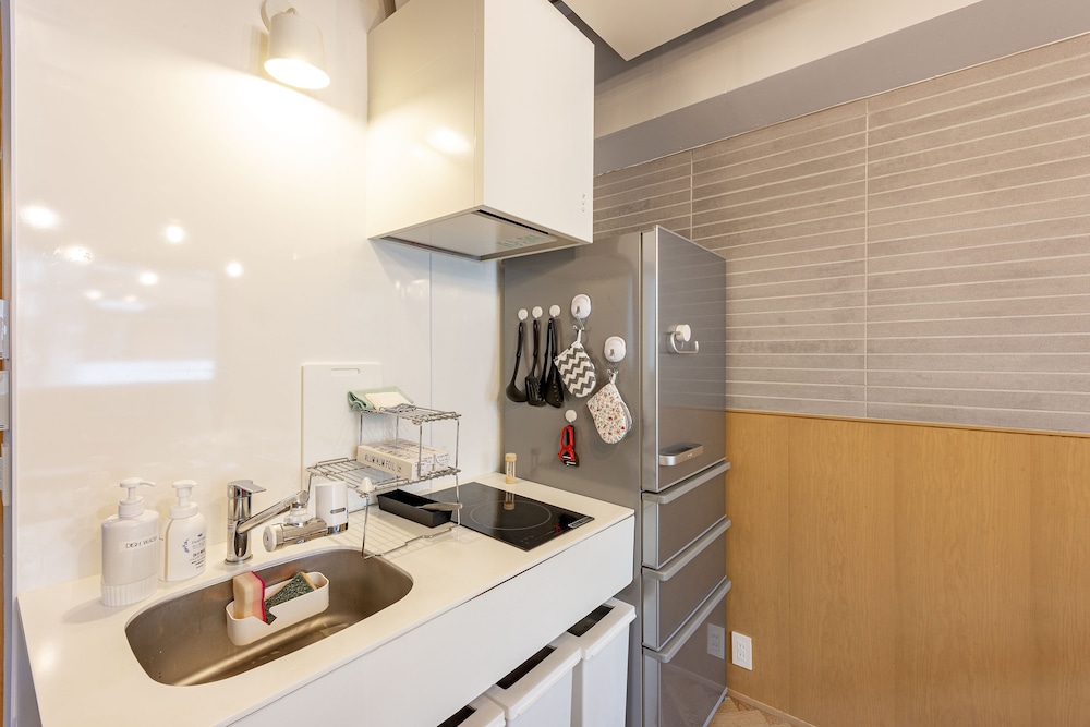 ダブルルーム 共用バスルーム 共用キッチン0 | Plat Hostel Keikyu Asakusa Station