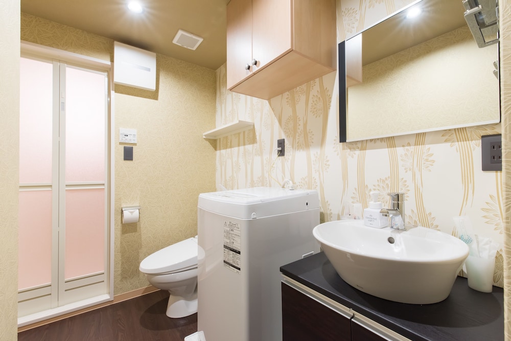 スタジオ ソファベッド付き バスルーム0 | Stay SAKURA Kyoto 禅