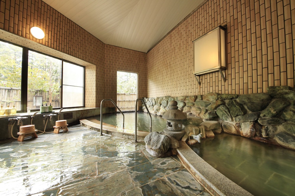 スーペリア ルーム 禁煙 共用バスルーム バスルーム0 | ゆとりろ庵