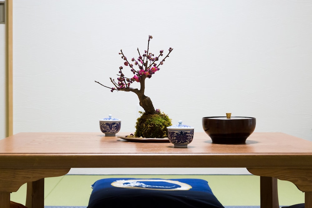 ファミリー ルーム リビングルーム9 | 京の町白鳳