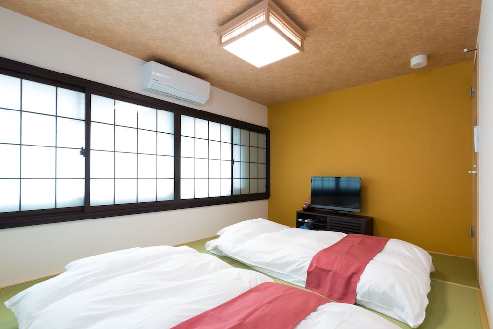 ファミリー ルーム 客室1 | 京の町白鳳