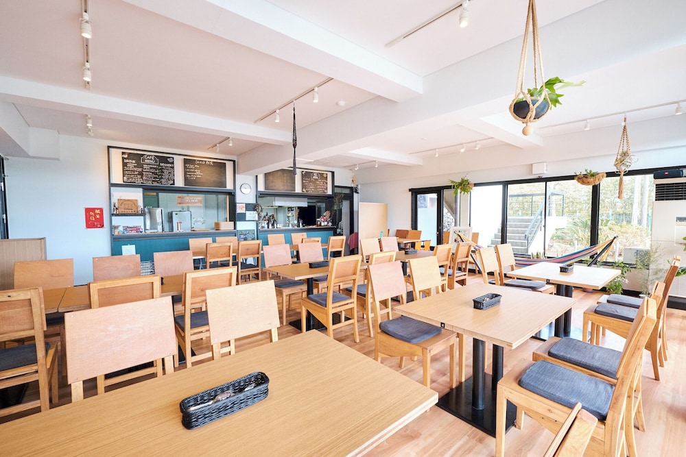 レストラン1 | ジェイホッパーズ琵琶湖ゲストハウス