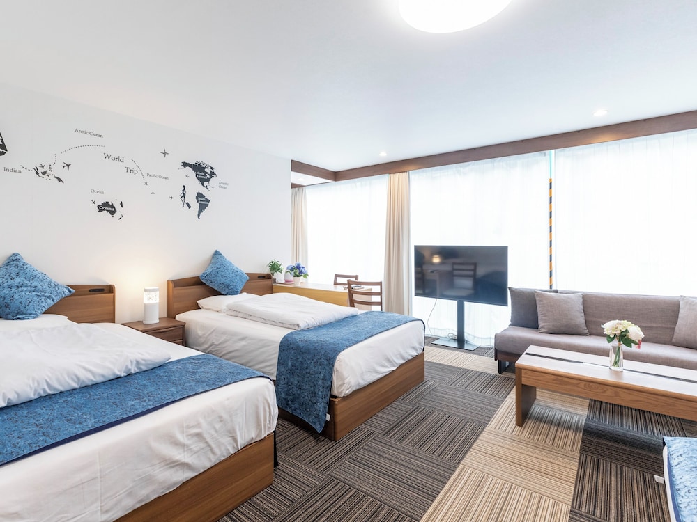 [禁煙] ファミリールーム 6名 客室4 | Tabist 桜川リバーサイドホテル