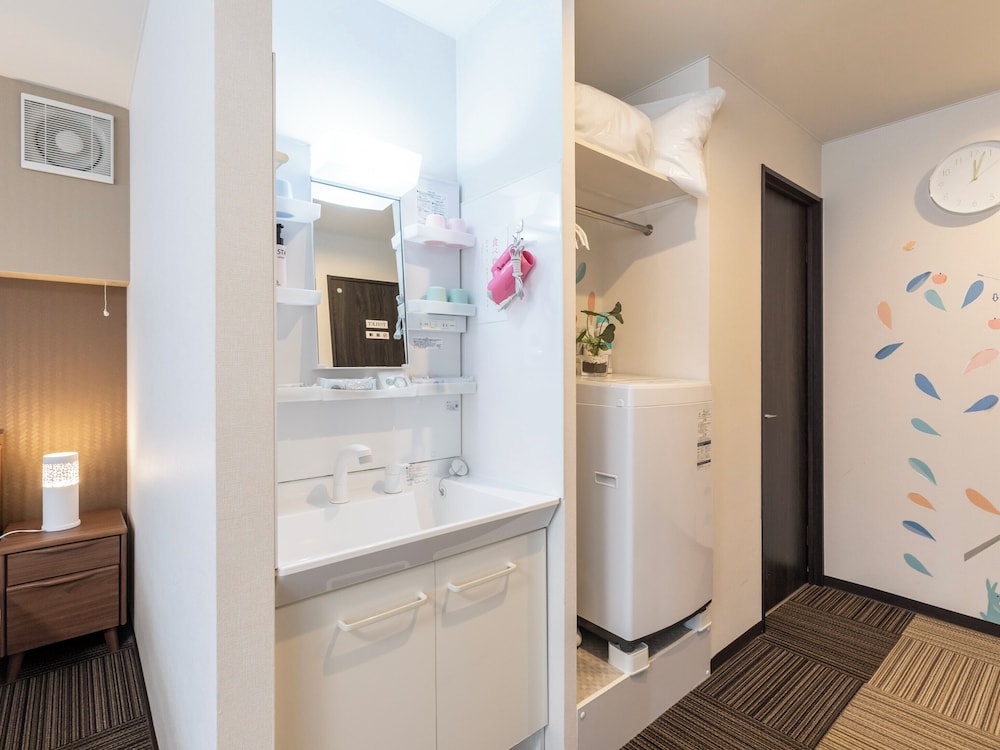 [禁煙] ファミリールーム 6名 | Tabist 桜川リバーサイドホテル