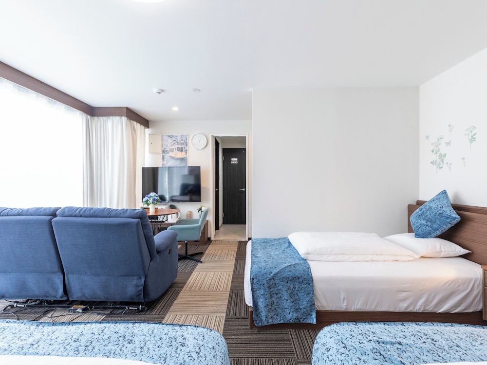 【禁煙】最上階リバービュー スイートルーム 客室6 | Tabist 桜川リバーサイドホテル