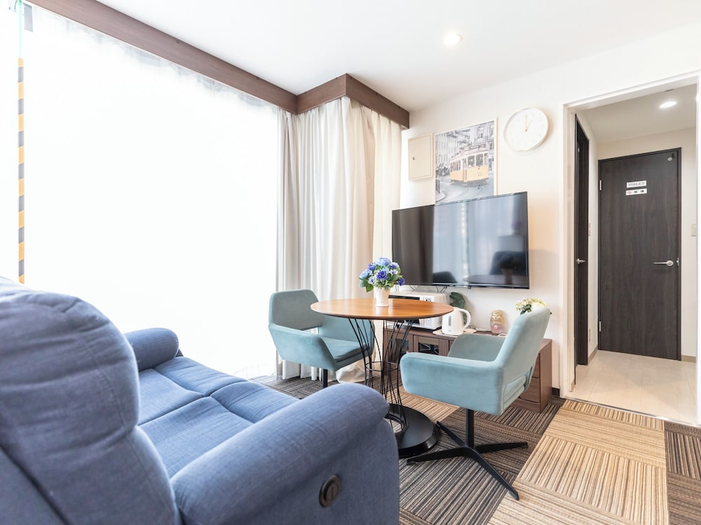 【禁煙】最上階リバービュー スイートルーム 客室1 | Tabist 桜川リバーサイドホテル