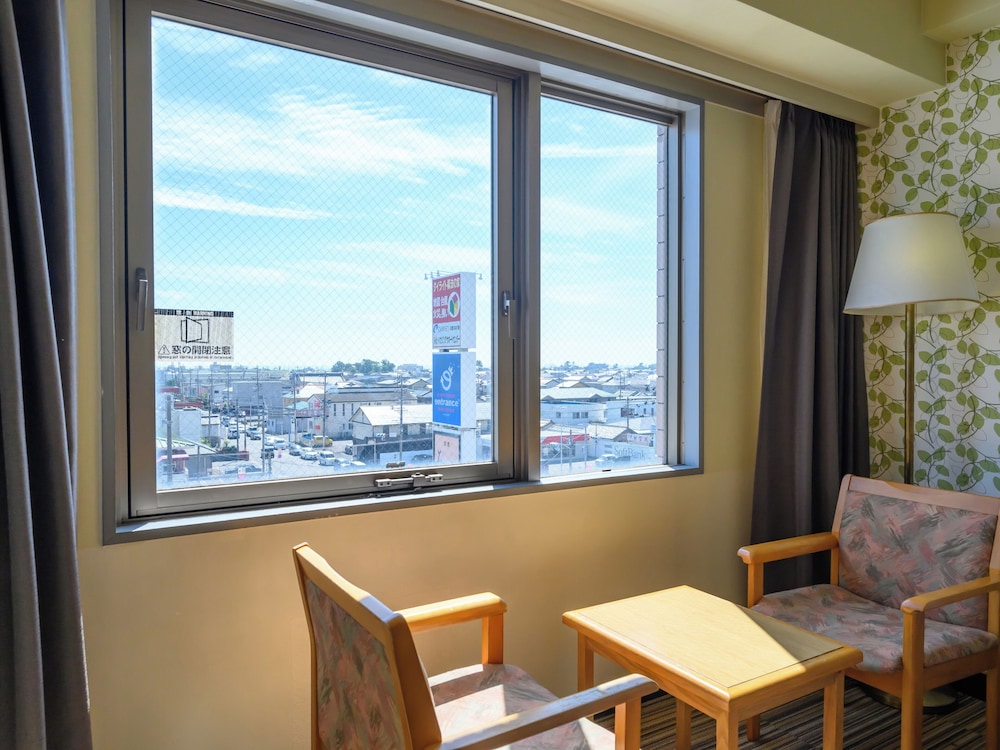 ツインルーム 禁煙 客室4 | ホテルグリーンパーク鈴鹿