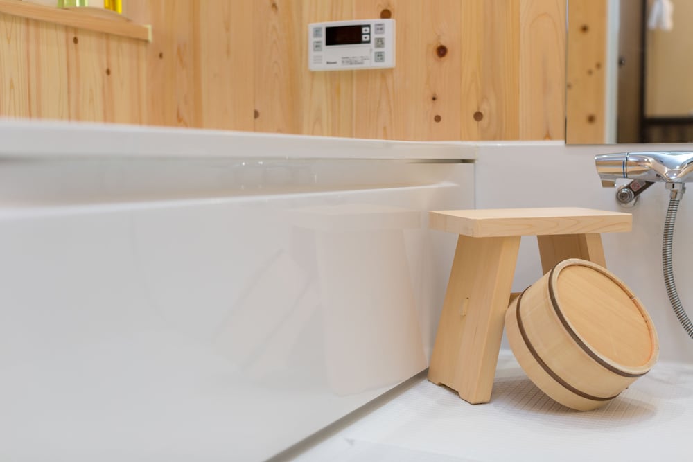 京町家 (施設からのEメールに必ずご返信ください) バスルーム1 | SEN 東寺・魚美津