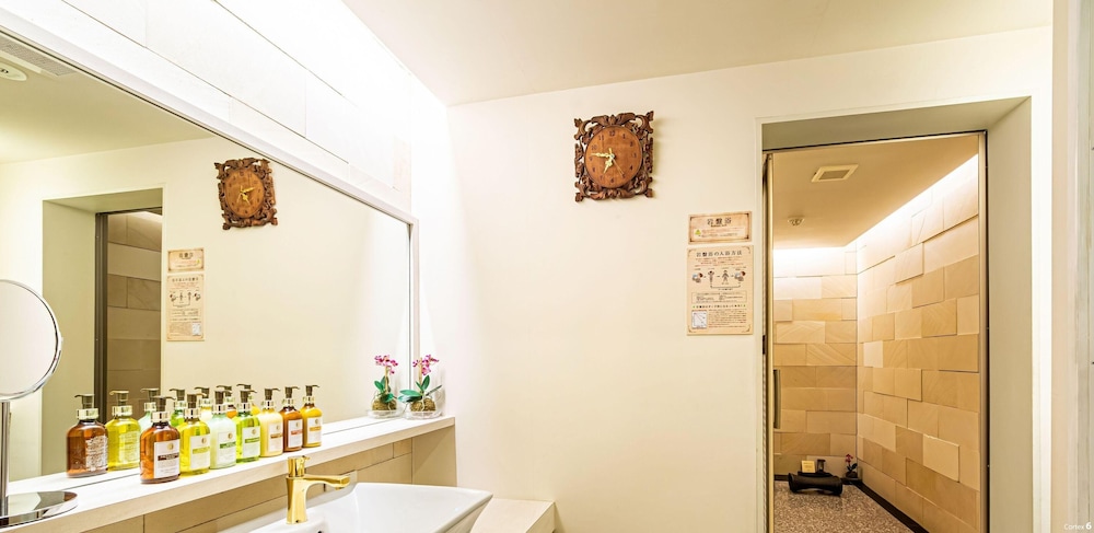 スチームサウナ1 | ホテルバリアンリゾート東名川崎 I.C 店 - 大人限定 スチームサウナ1 | ホテルバリアンリゾート東名川崎 I.C 店 - 大人限定