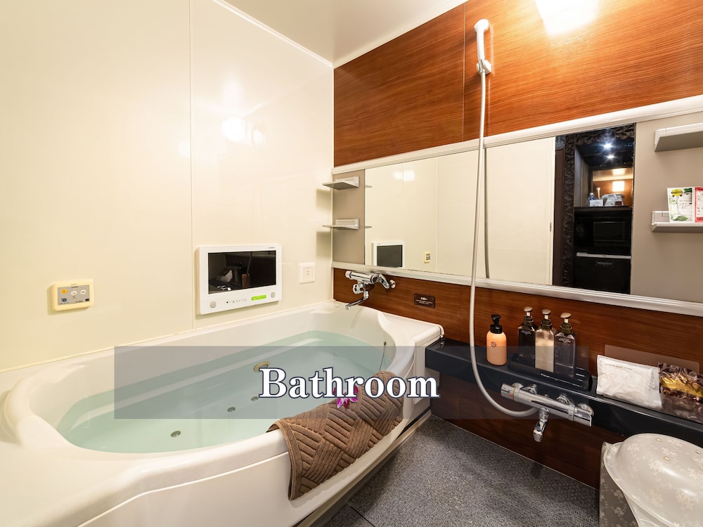 スーペリア ダブルルーム 禁煙 バスルーム0 | ホテルバリアンリゾート東名川崎 I.C 店 - 大人限定