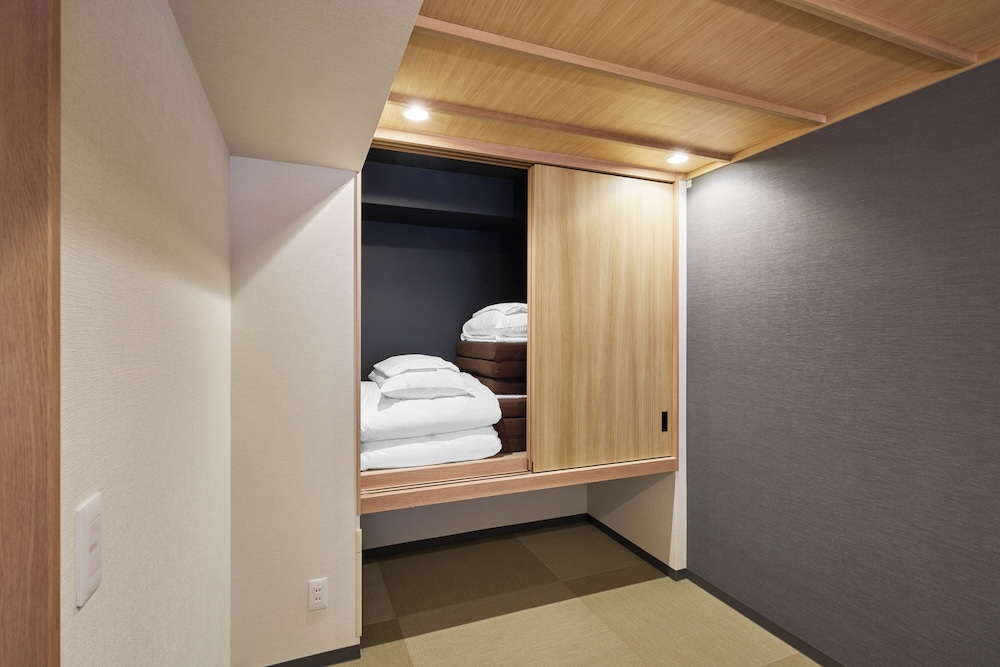 デラックス1ベットルームジャパニーズアパートメント 客室5 | MIMARU京都 新町三条