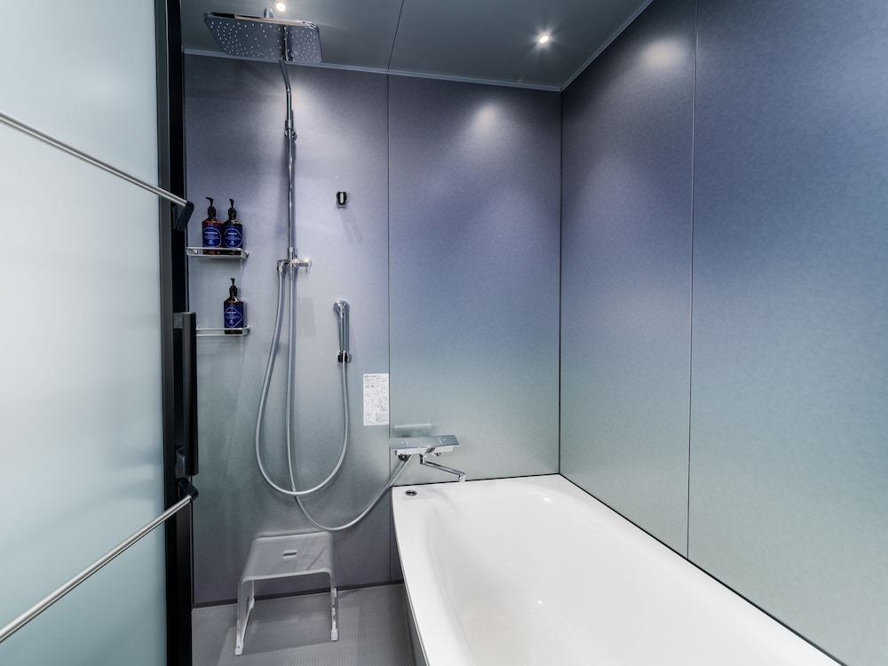 ジャパニーズアパートメント 5人用 バスルーム0 | MIMARU京都 新町三条