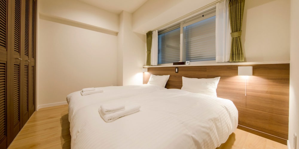 デラックスルーム 定員1-4名 客室0 | リエッタ中山