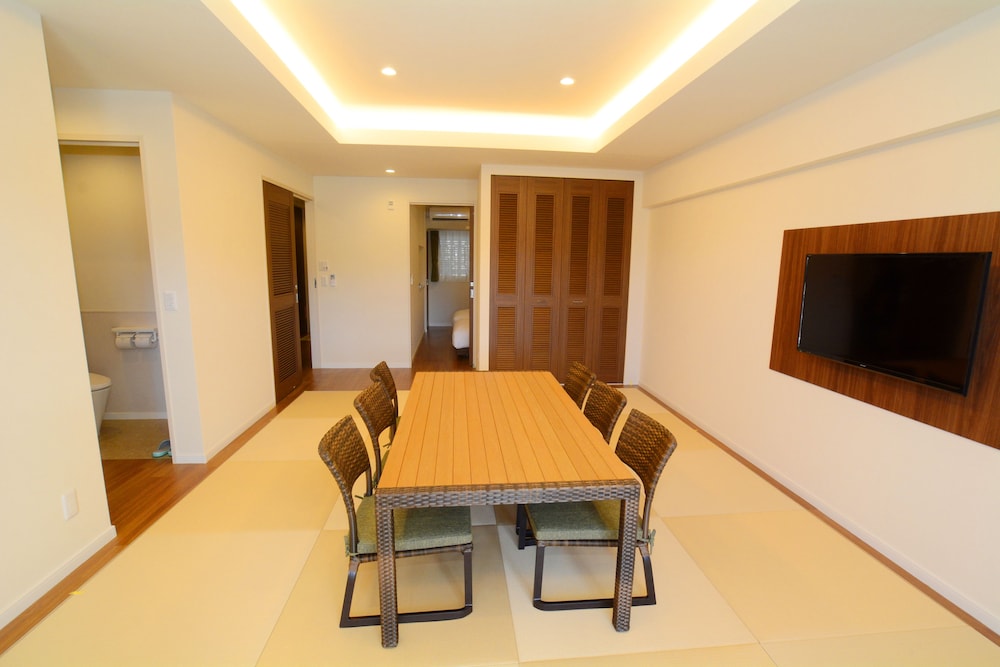 モデレートルーム 定員1-4名 リビングルーム1 | リエッタ中山