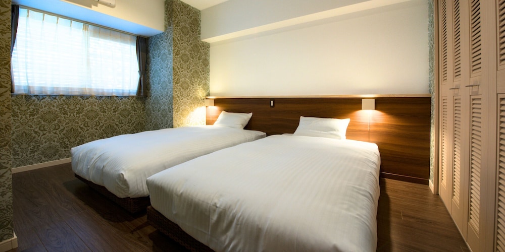 コンセプトルーム 定員1-4名 客室1 | リエッタ中山