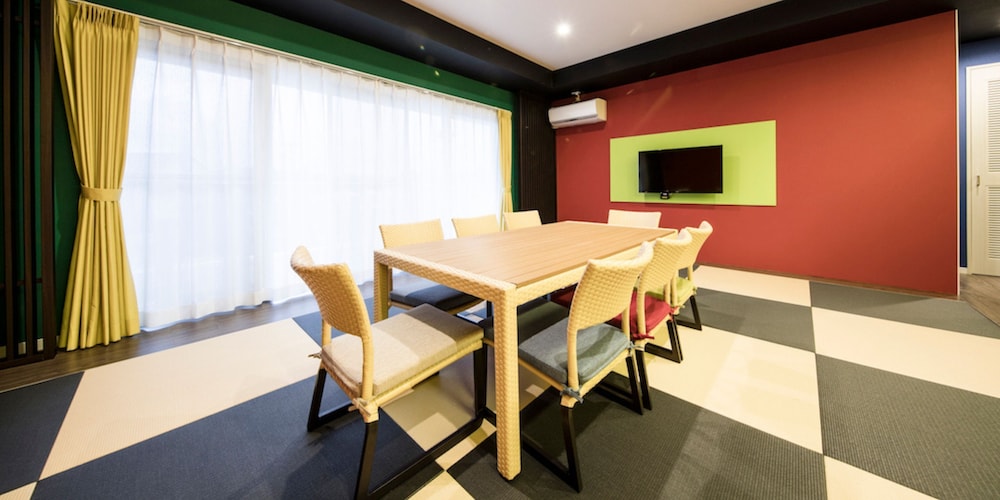コンセプトルーム 定員1-4名 客室0 | リエッタ中山