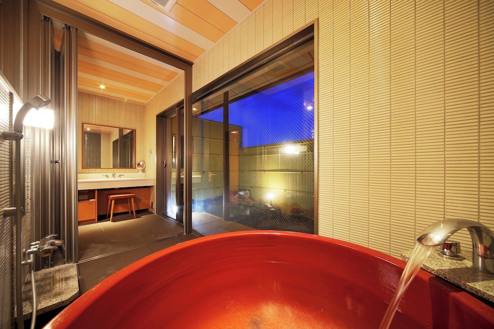 デラックス ルーム 禁煙 専用バスルーム レストラン食 バスルーム0 | 皆生松月