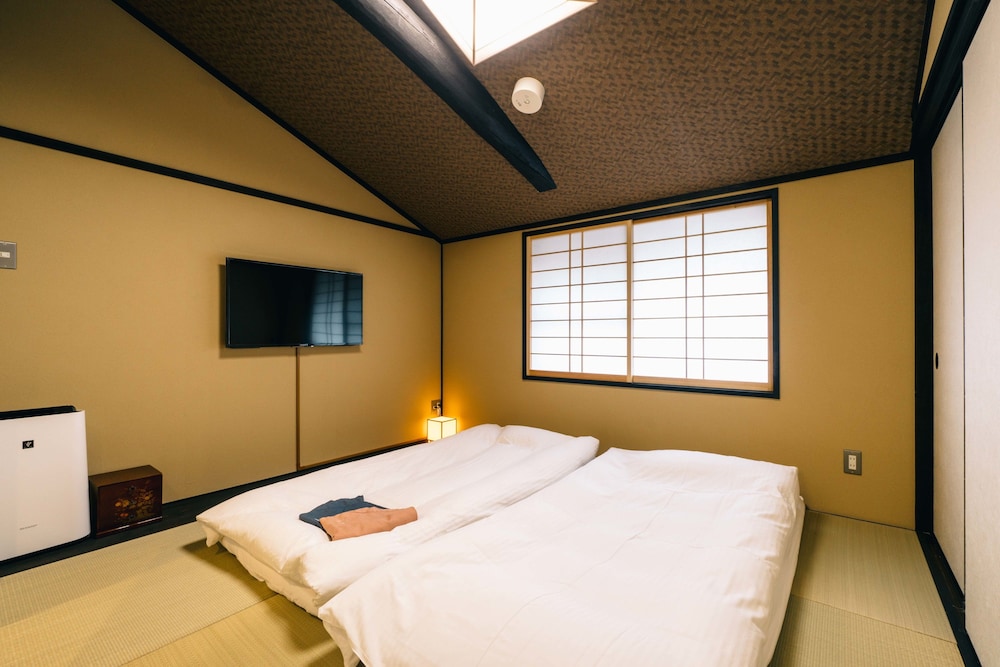 客室1 | 美盧三条梅宮町邸