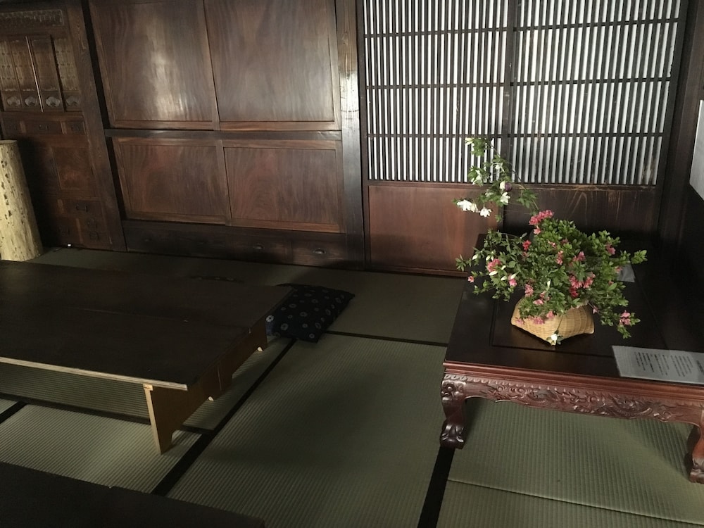 内装の詳細1 | かやぶき古民家大木邸