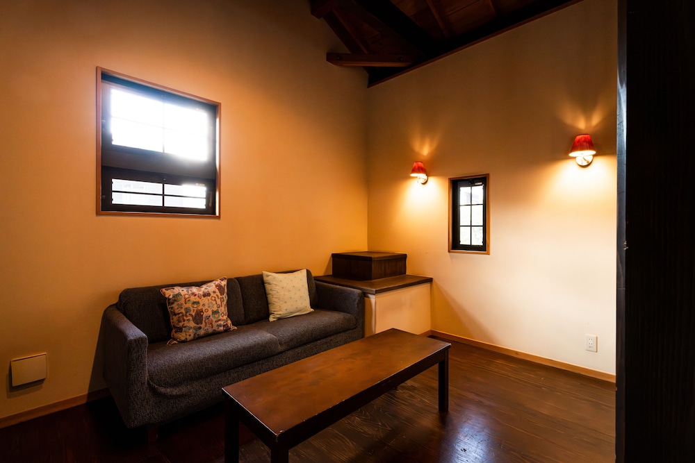 Private Villa with Open-Air Bath (91.5sqm), Non Smoking リビング エリア0 | 蔵の宿松屋