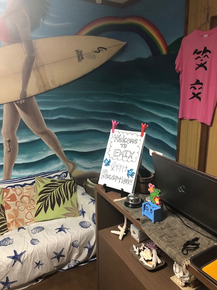 ロビー1 | ゲストハウスえみっくす石垣島