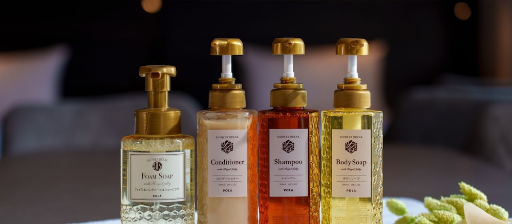 スタンダード ダブルルーム 禁煙 バスルーム1 | 黒門クリスタルホテル