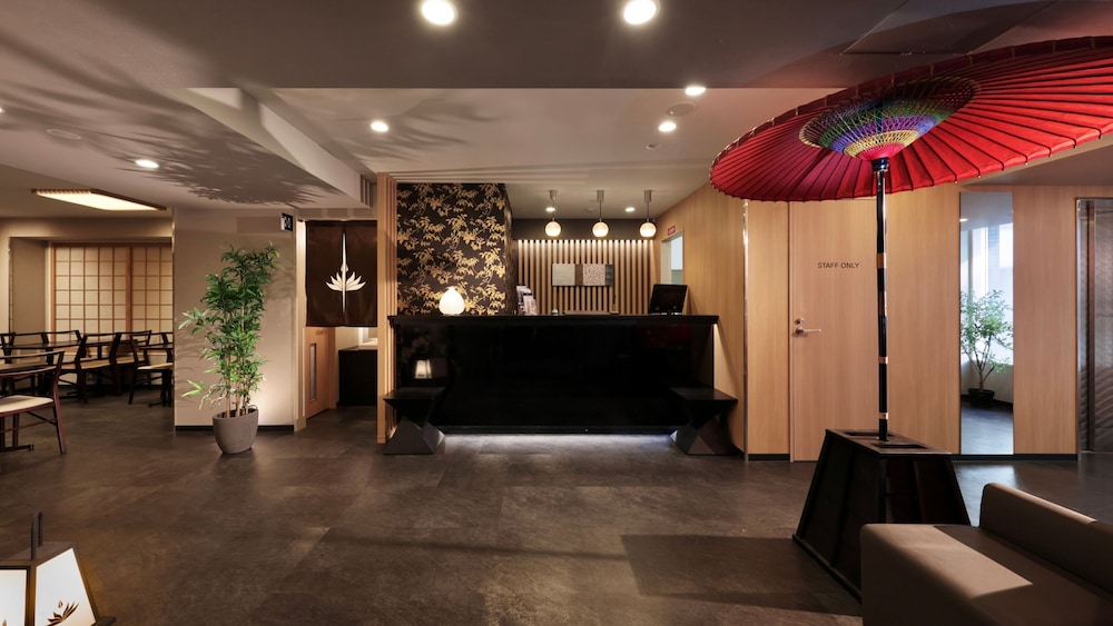 メインイメージ | 丸太町クリスタルホテル