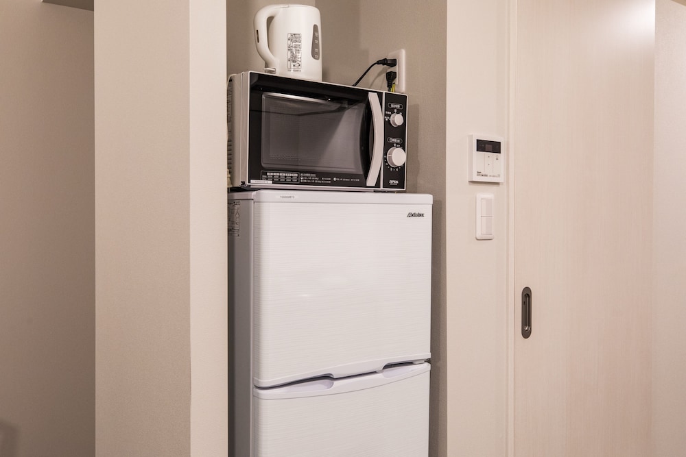 ダブルルーム 客室1 | Mr.KINJO エミネンス inn 牧志