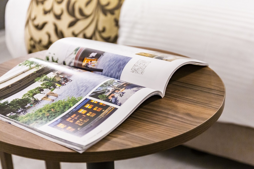 ダブルルーム 客室5 | Mr.KINJO エミネンス inn 牧志