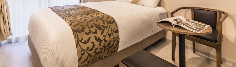 ダブルルーム 客室6 | Mr.KINJO エミネンス inn 牧志