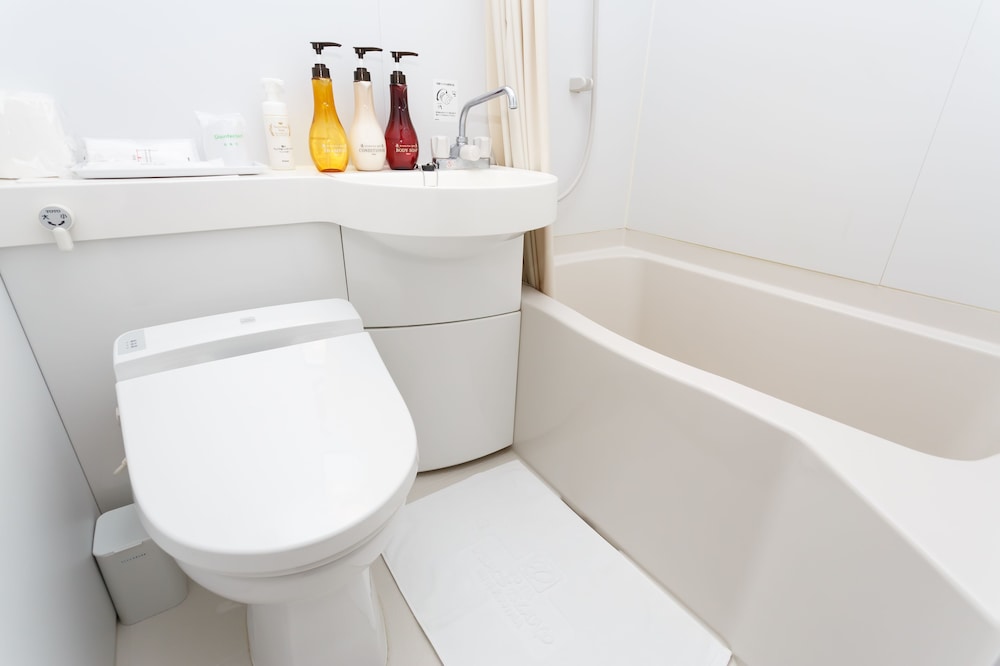 ツインルーム バスルーム0 | ホテルピースリーイン宮古島 NEXUS