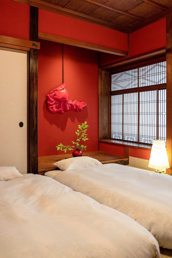 トラディショナル ルーム 1 ベッドルーム 禁煙 専用バスルーム 客室6 | 西玖