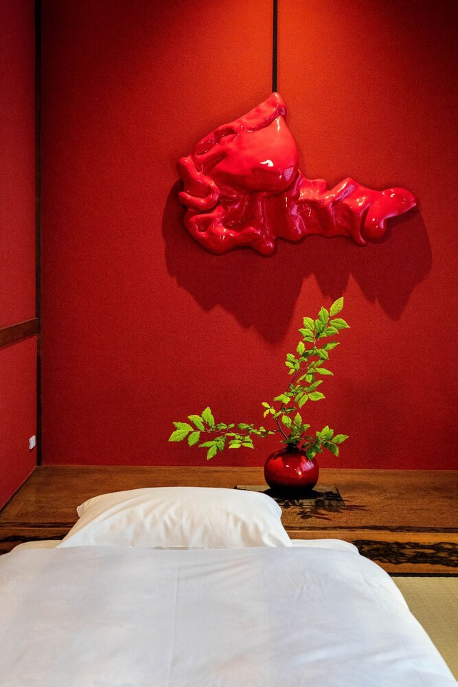 トラディショナル ルーム 1 ベッドルーム 禁煙 専用バスルーム 客室7 | 西玖