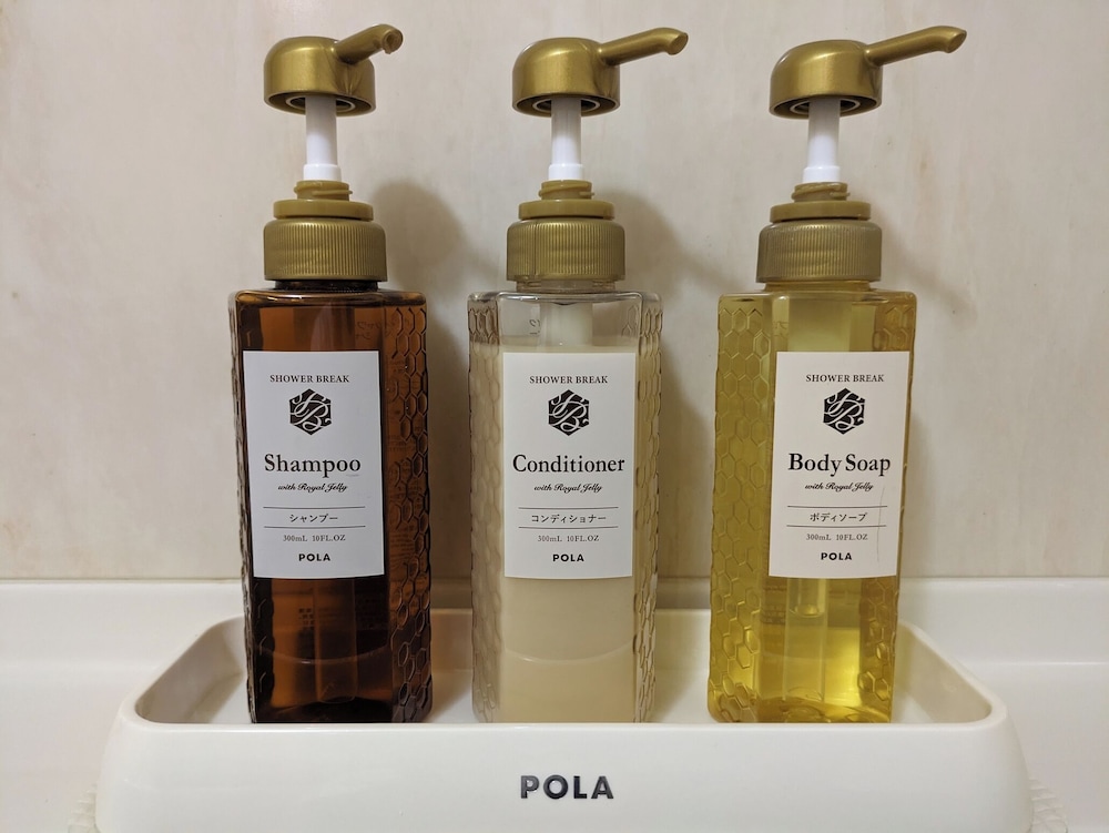 スタンダード ダブルルーム クイーンベッド 1 台 客室の設備とサービス1 | ブロッサムホテル弘前