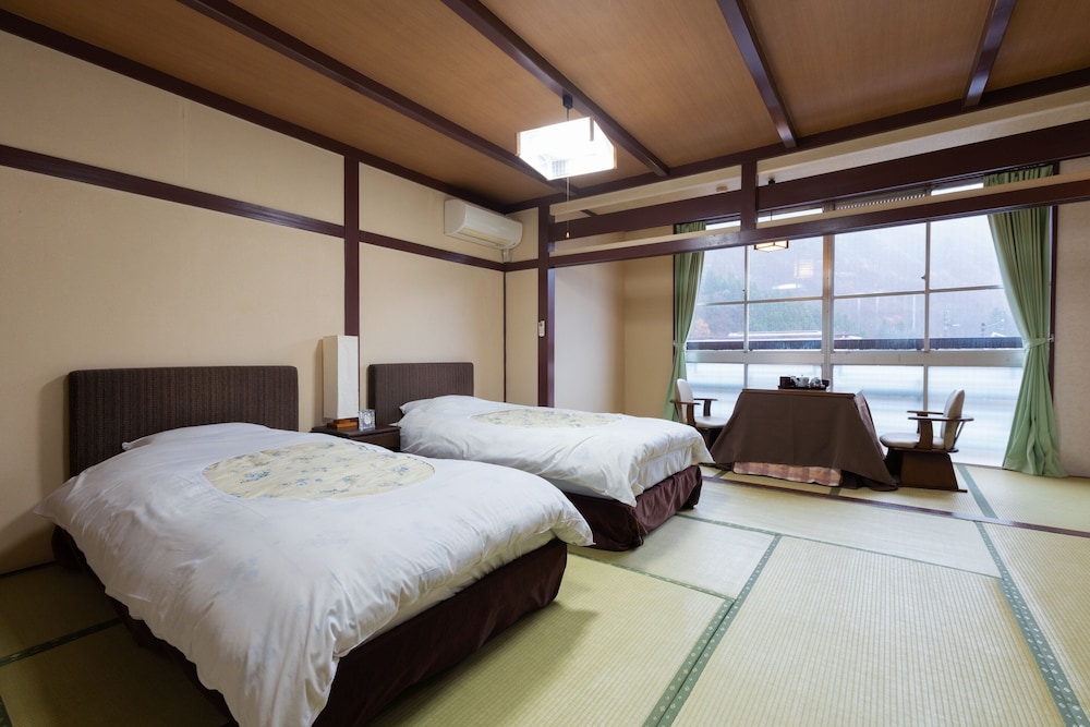 和室 ツインルーム 喫煙 | 旬彩の庄 坂戸城