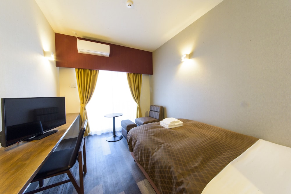 スタンダード ダブルルーム 客室3 | Mr.KINJO in MINAMIUEBARU