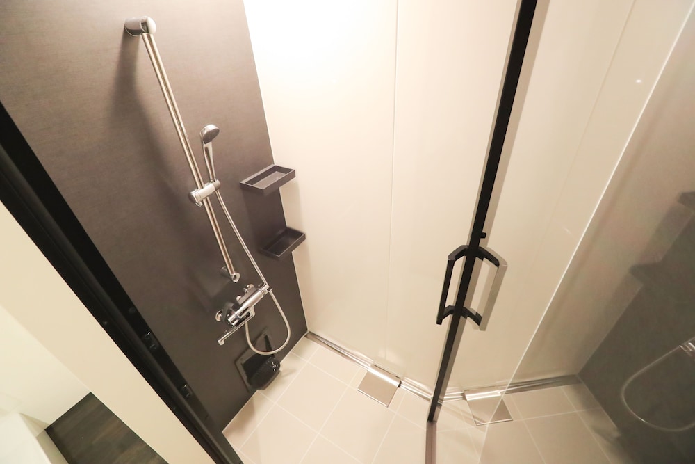 スーペリア スタジオ ベッド (複数台) 禁煙 簡易キッチン (8 pax) バスルーム2 | mizuka Imaizumi 2 - unmanned hotel-