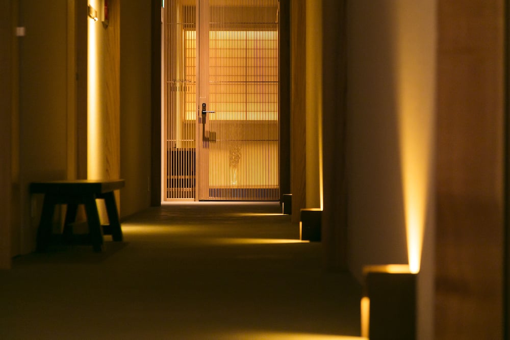 温泉付きプレミアム 和洋室「鈴懸」-suzukake- 客室4 | 旅館 吉田屋