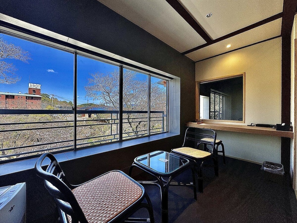 温泉付き和洋室 Twin 客室5 | 旅館 吉田屋