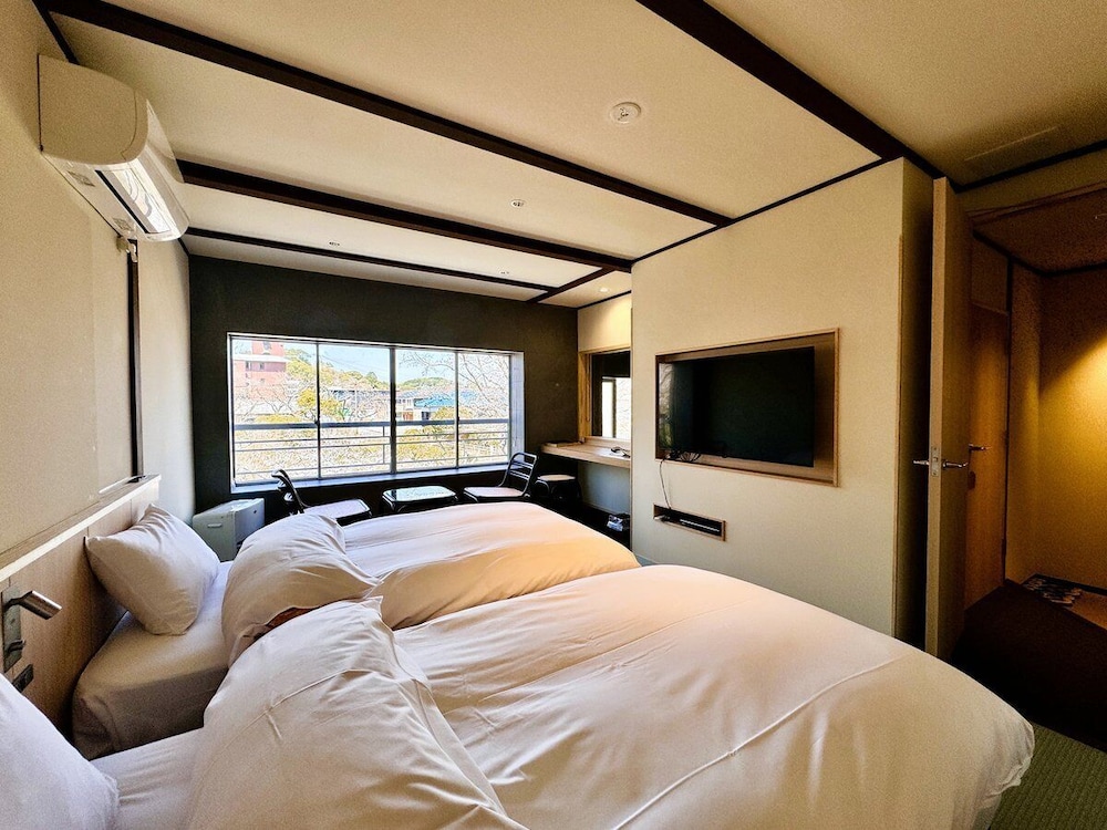 温泉付き和洋室 Twin 客室6 | 旅館 吉田屋